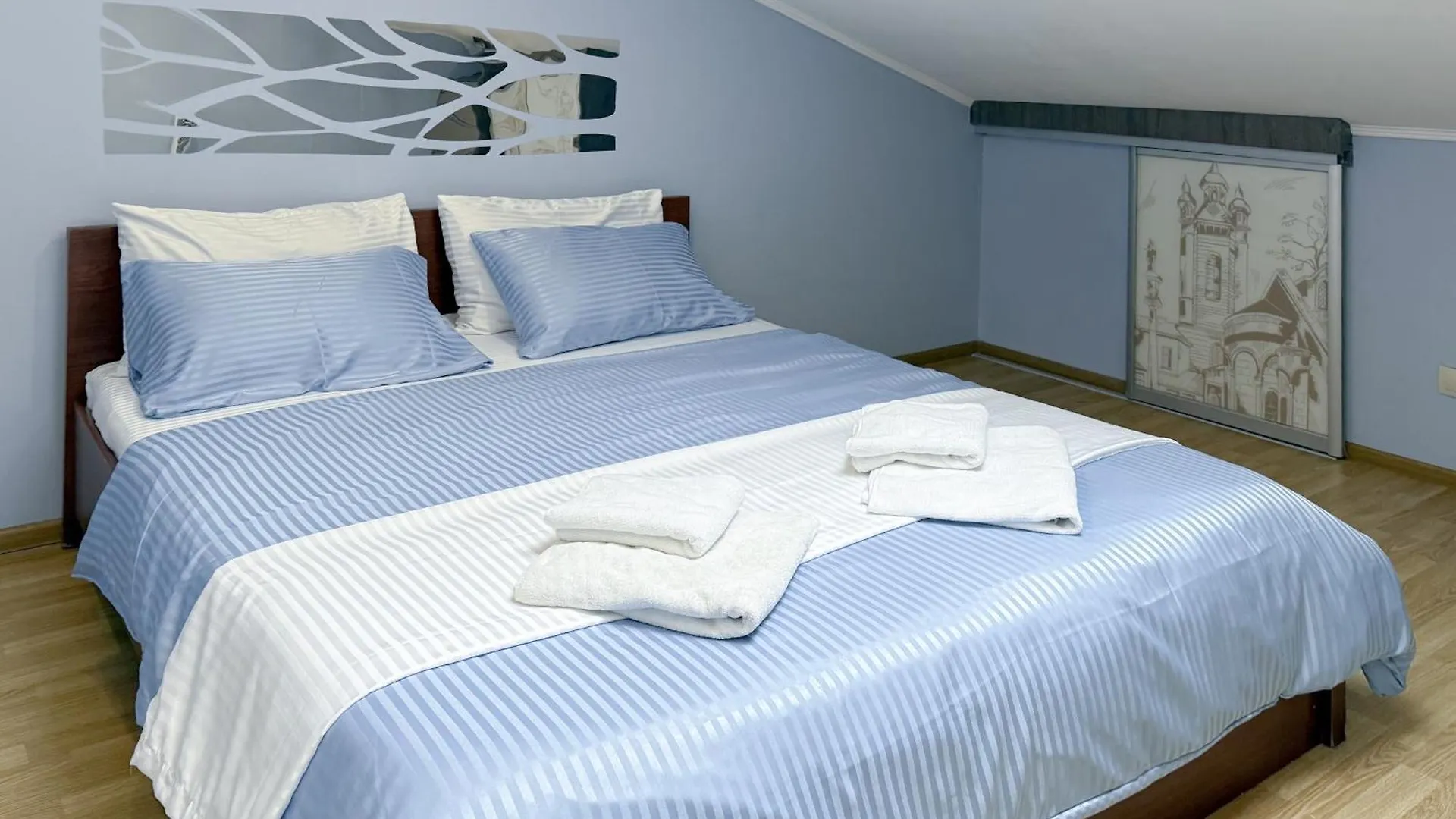Grand Apartments On Rynok Square Lviv