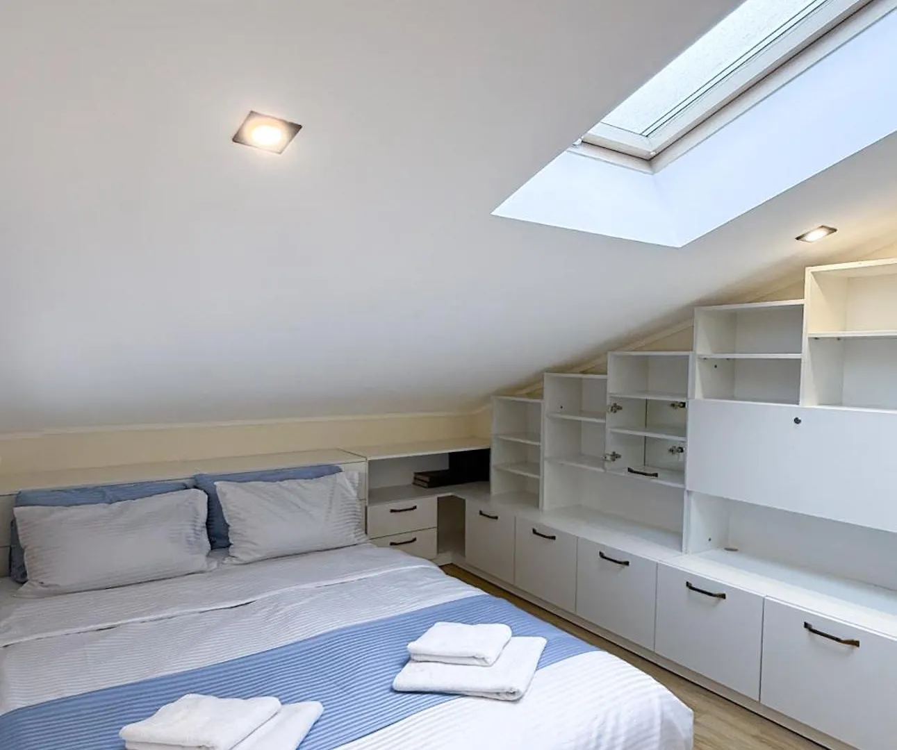 Grand Apartments On Rynok Square Lviv